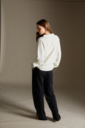 Soft oversized cashmere round neck jumper in white